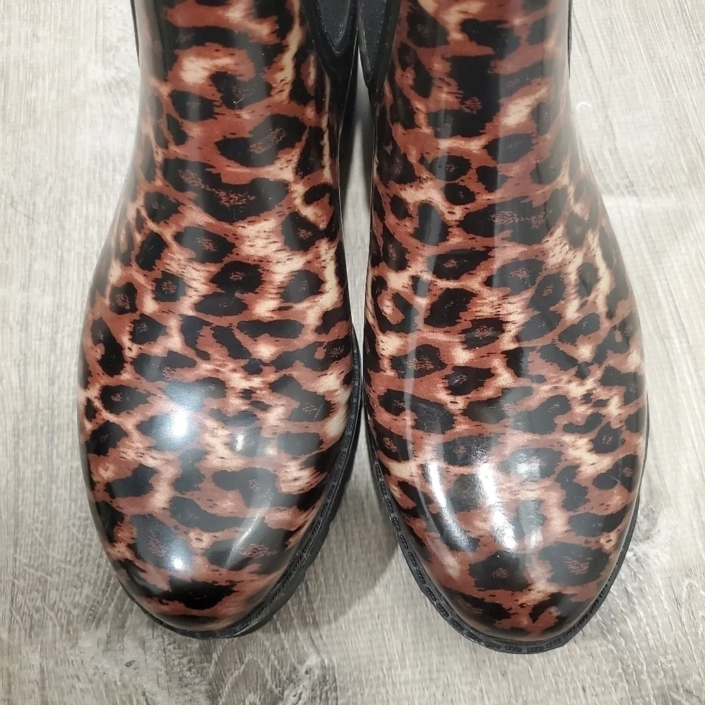 NEW Jeffrey Campbell Cloudy-V Animal Print Boots